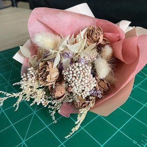 Cute Dried Flower Bouquet